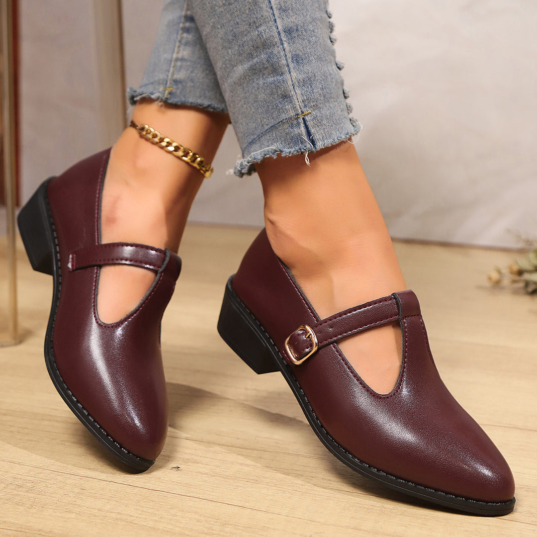 Damen Lack-Mary-Jane-Ballerinas mit spitzer Kappe, verstellbarem Riemen und kleinem Blockabsatz Shop Nory