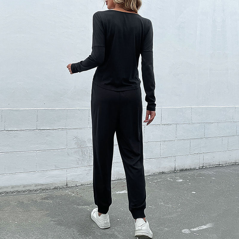Damen Lässiger Zweiteiler mit Twist‑Top und Bundfalten‑Jogger Shop Nory