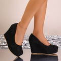 Damen Wedge-Pumps mit elegantem samtigem Obermaterial und komfortablem Fußbett