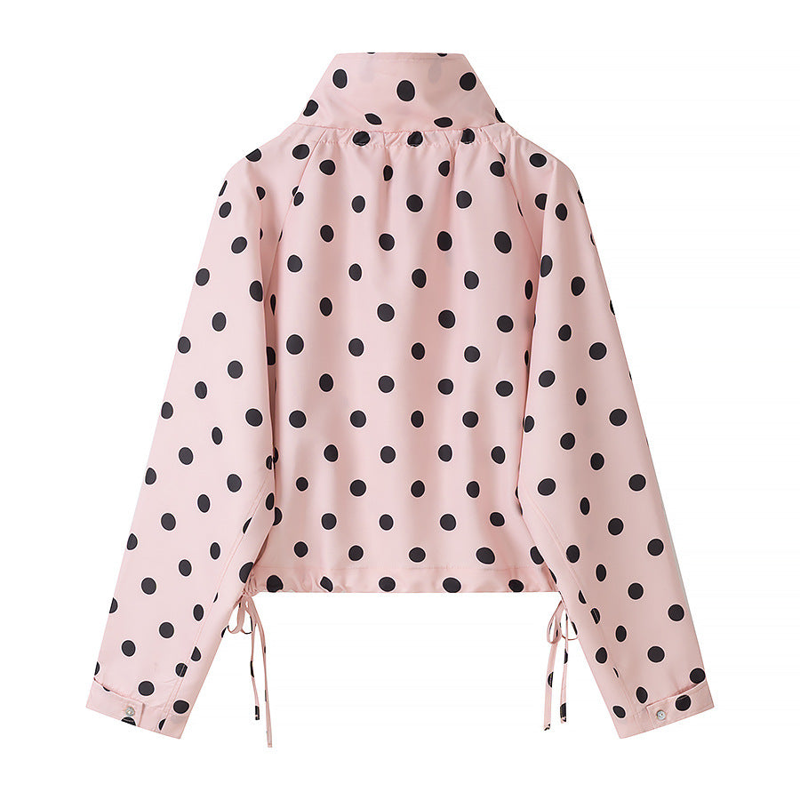 Damen Kurzjacke im Regenparka-Stil mit Stehkragen, Tunnelzug und Punkteprint Shop Nory