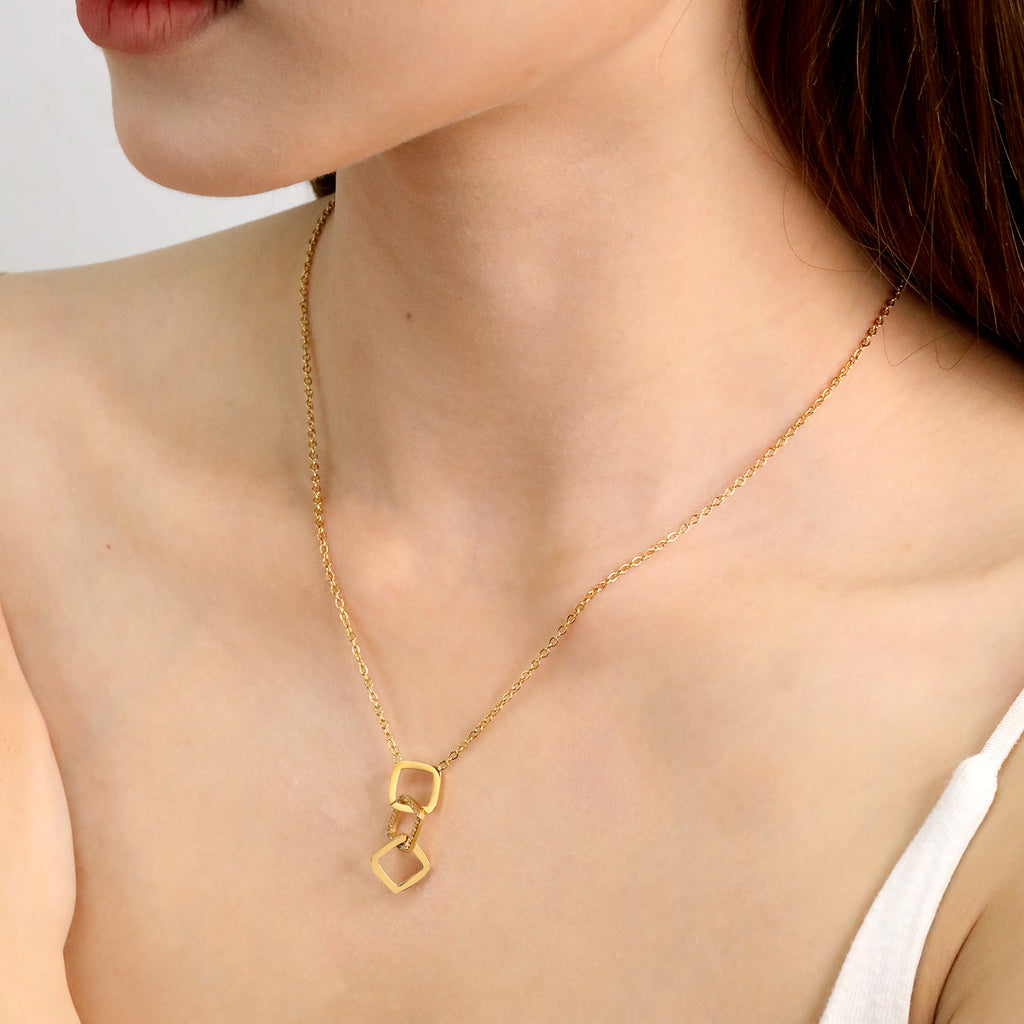 Damen elegante Halskette mit funkelndem Zirkonia-Anhänger und verstellbarem Kettendesign Shop Nory