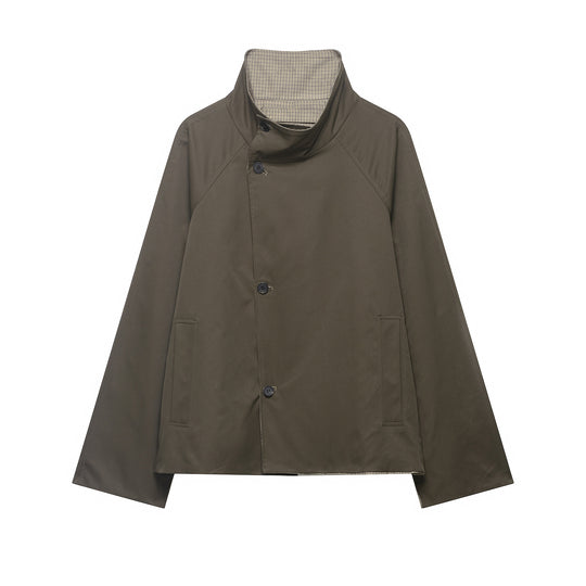 Damen kurzes Cape‑Mantel mit hohem Stehkragen, verdeckter Knopfleiste und Eingrifftaschen Shop Nory
