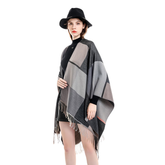 Damen Leichter Webruana mit geometrischem Blockmuster und Fransensaum Shop Nory