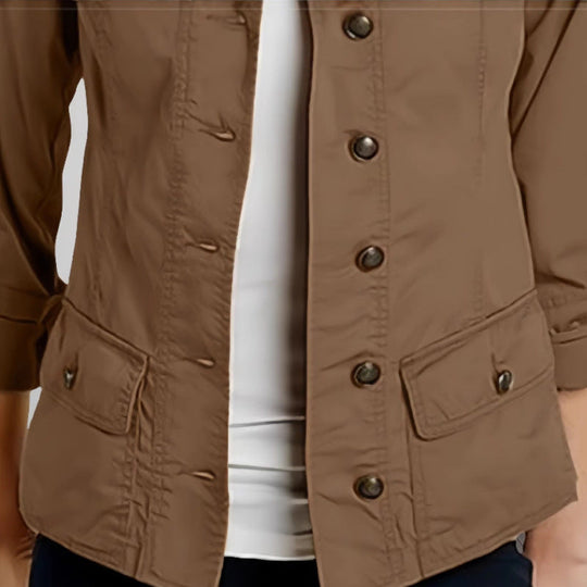 Damen Leichte Sommerjacke mit praktischen Taschen Shopnory