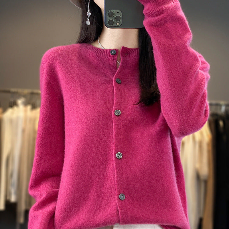 Damen Leichter Feinstrick-Cardigan mit Kaschmir‑Optik, Rundhalsausschnitt und verdeckter Knopfleiste Shop Nory