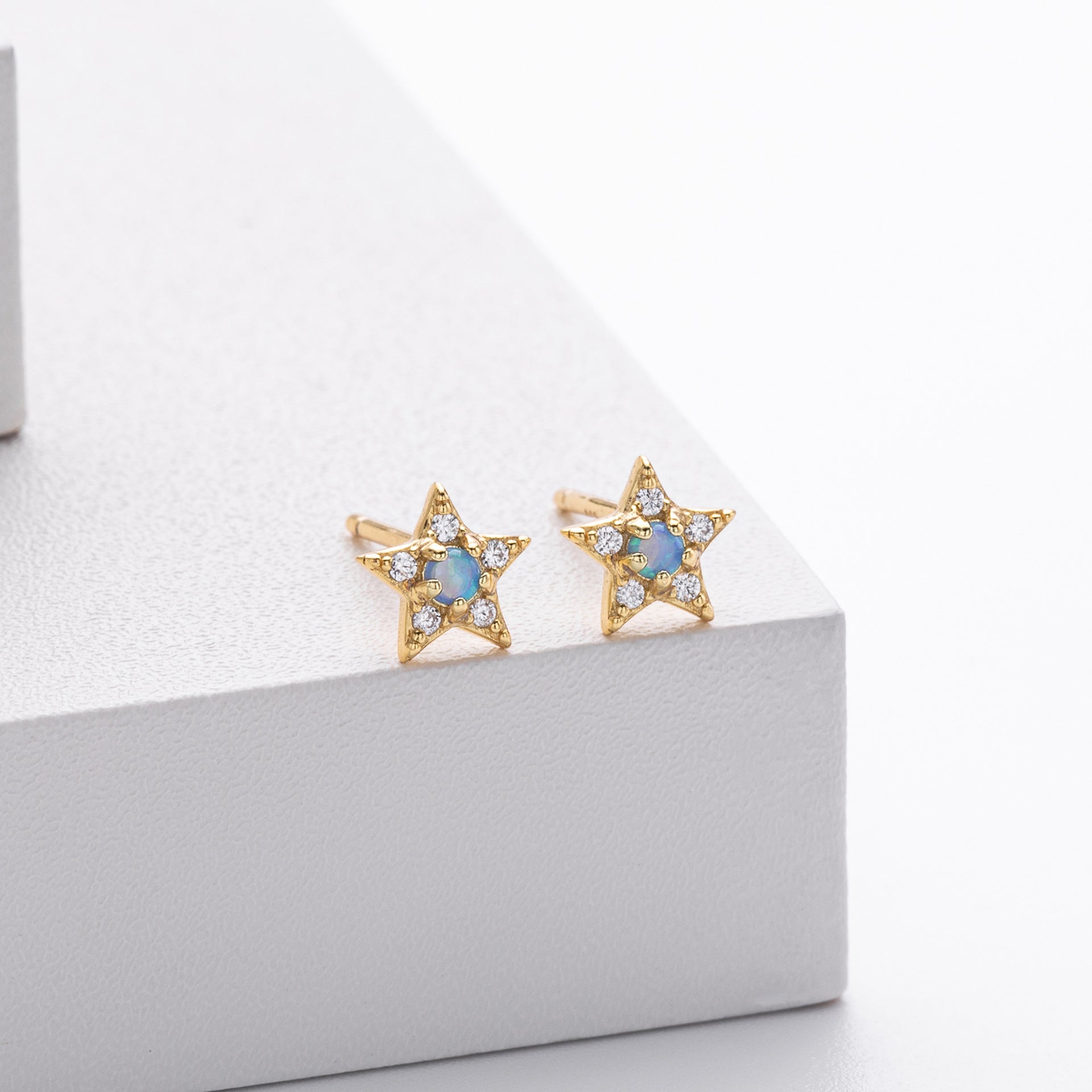 Damen Ohrstecker im strahlenden Sternendesign aus hochwertigem 925 Sterling Silber Shop Nory