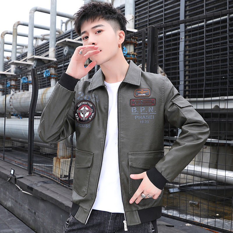 Herren Aviator‑Bomberjacke im Military‑Style mit großem Rückenpatch und Ärmeltasche Shop Nory