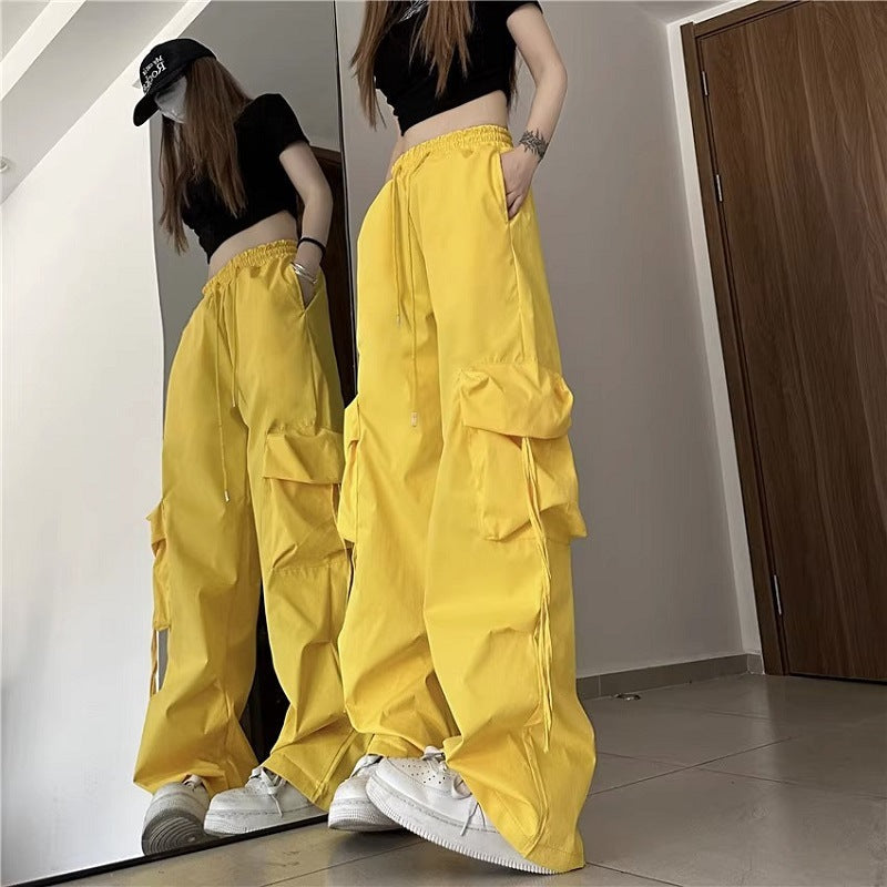 Damen Cargo-Hose im urbanen Stil mit seitlichen Taschen und elastischem Bund