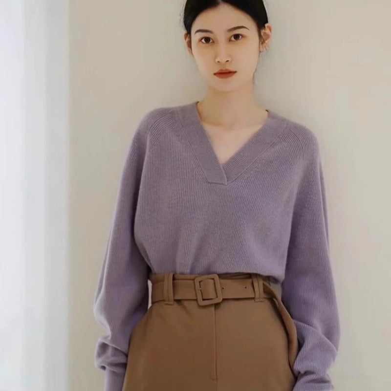 Damen Lockerer V‑Ausschnitt-Pullover aus feinem Rippenstrick mit überschnittener Schulter Shop Nory