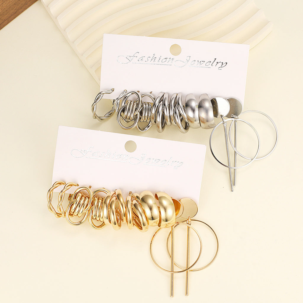Damen-Ohrstecker-Set mit modernem, geschwungenem Design und eleganten Akzenten Shop Nory