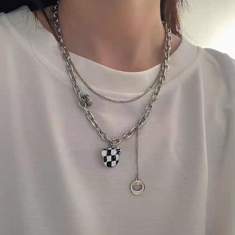 Damen Halskette mit verspieltem Tiermotiv und modischem Zierdesign Shop Nory