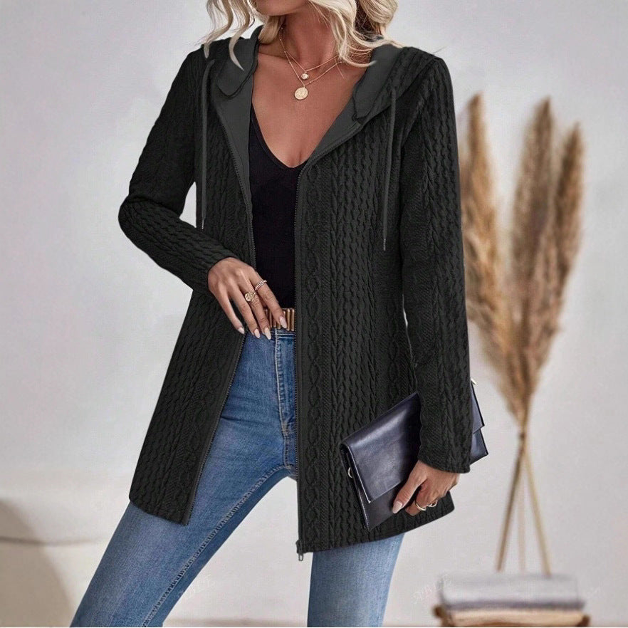Damen Strickjacke mit Kapuze und trendigem Zopfmuster