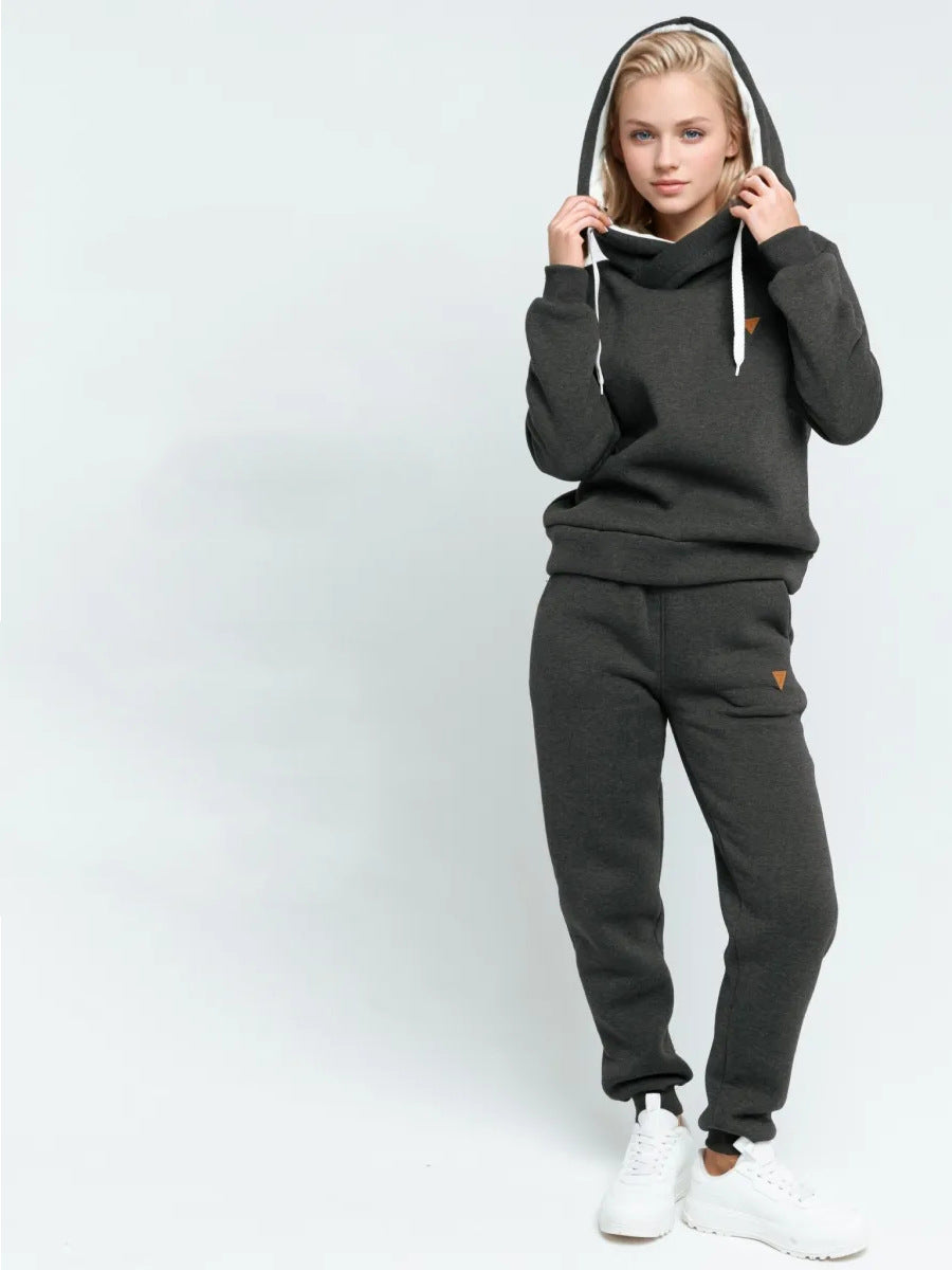 Damen Loungewear-Set mit Schalkragen-Hoodie und taillierter Jogginghose Shop Nory