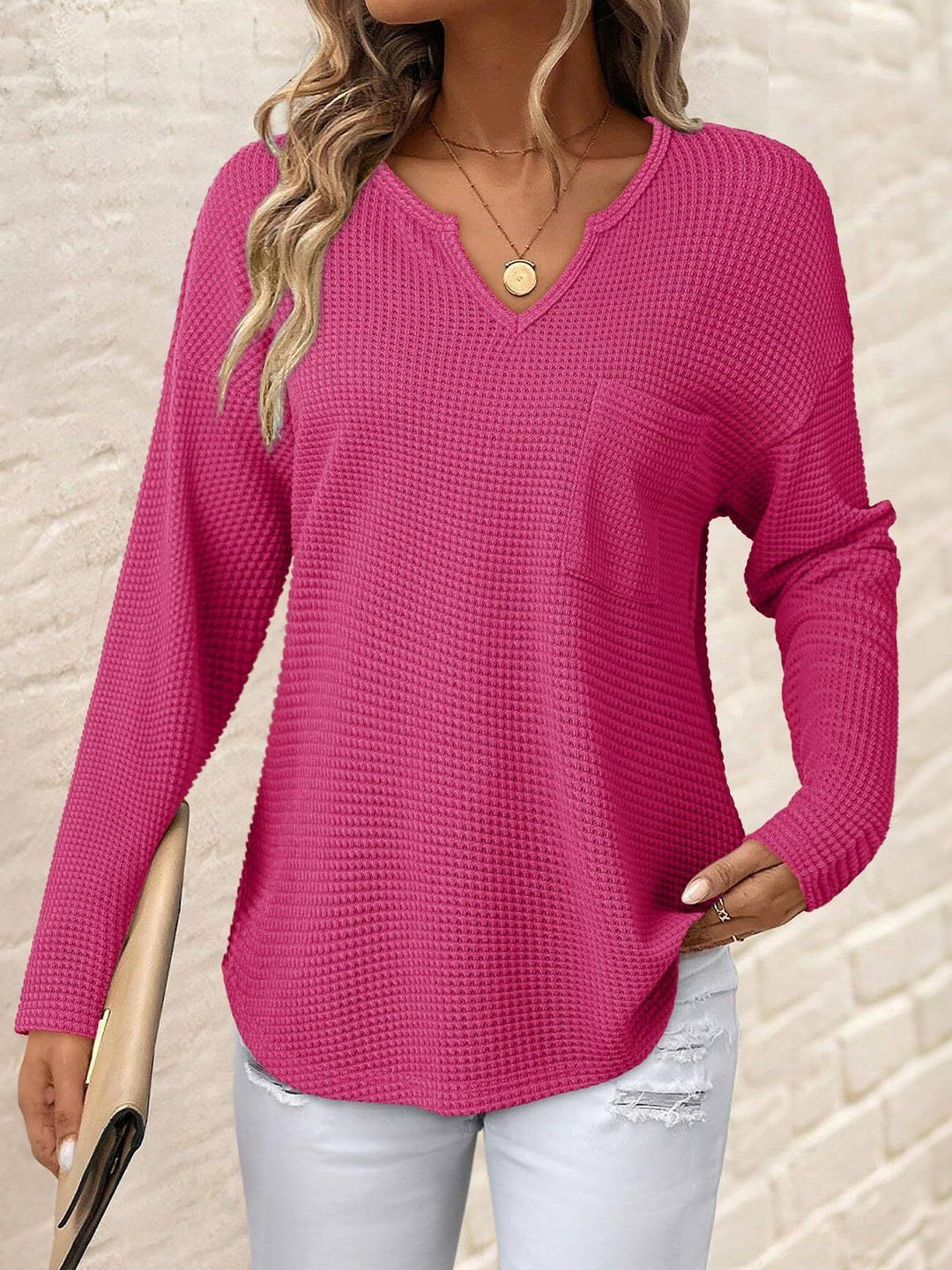 Damen Waffelstrick-Longsleeve mit V-Notch, Brusttasche und legerer Oversize-Passform Shop Nory