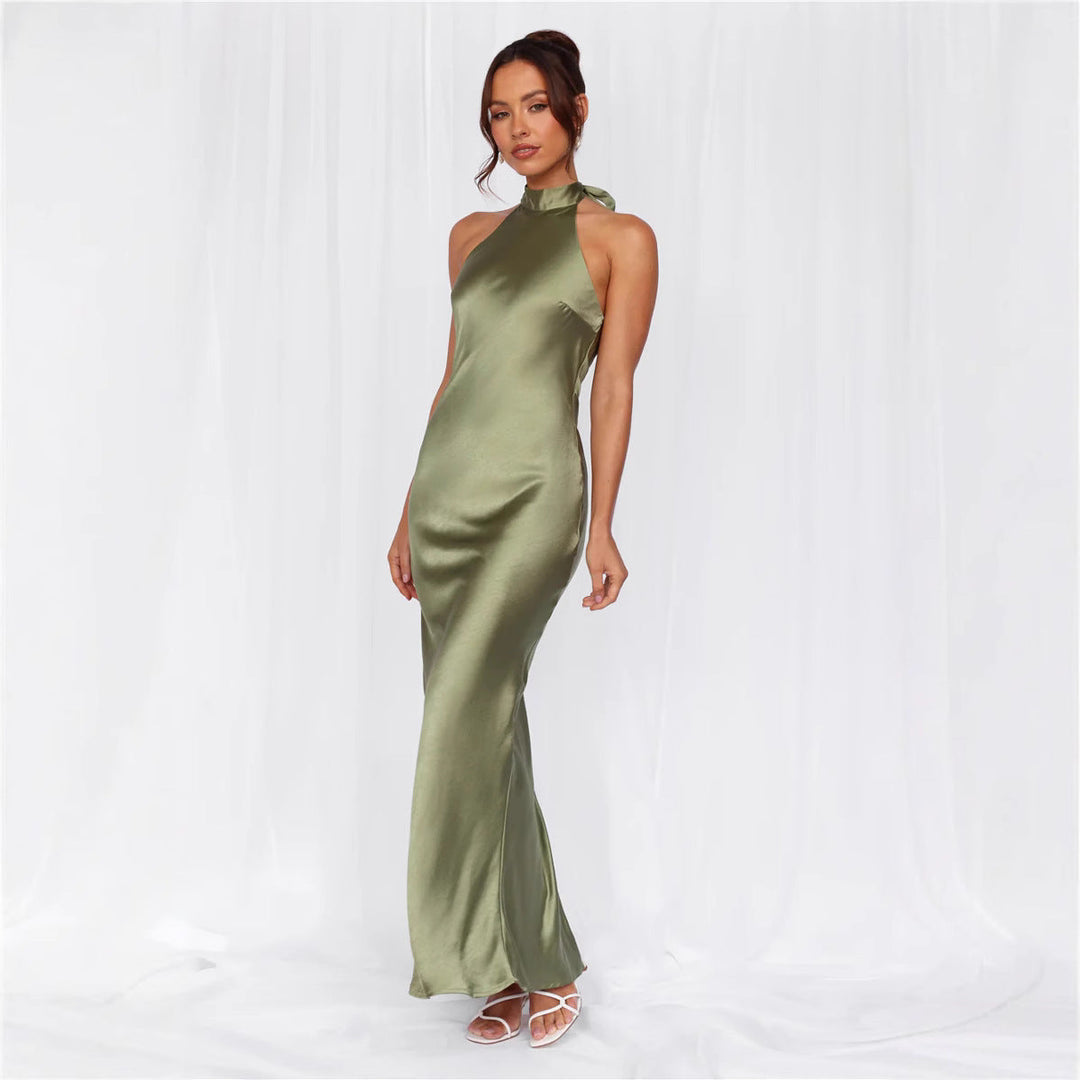 Damen Elegantes Satin-Maxikleid mit hohem Kragen und körpernahem Schnitt Shopnory