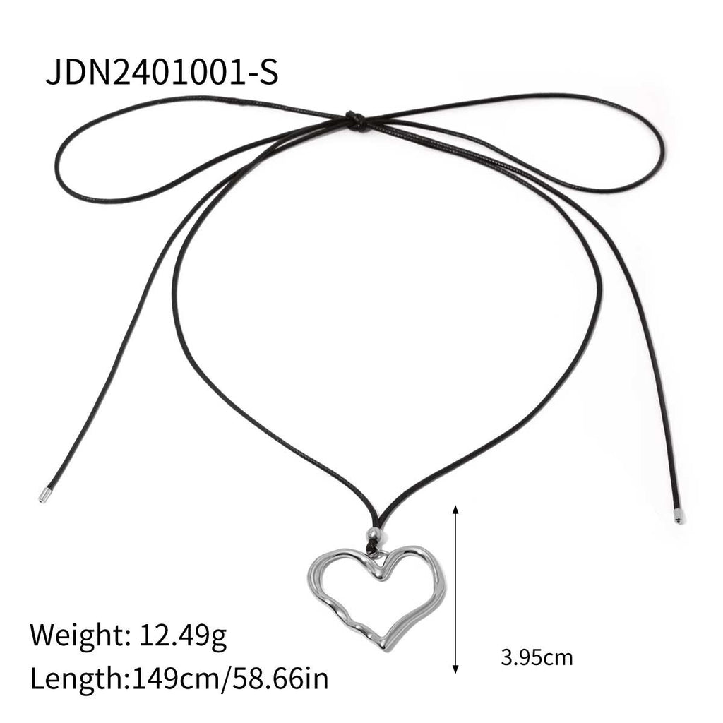 Damen Armband mit eleganten Perlen und herzförmigem Anhänger Shop Nory
