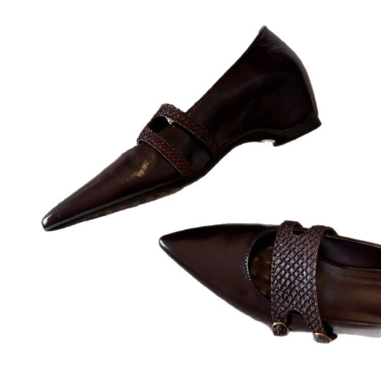 Damen elegante spitze Ballerina-Schuhe mit dekorativen Riemen und Schnallen