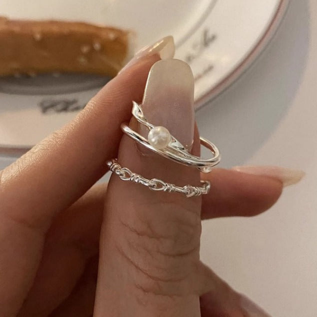 Damen Zierlicher Ring mit elegantem Perlendesign Shop Nory