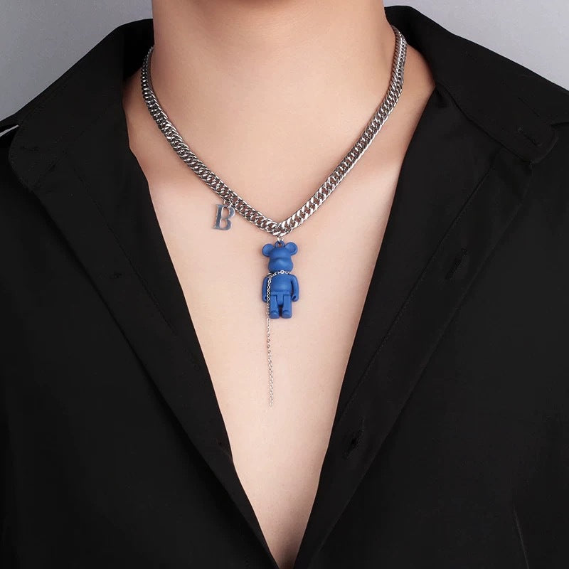 Damen Halskette mit künstlerischem Bärenanhänger und stilvollem Kettendesign Shop Nory