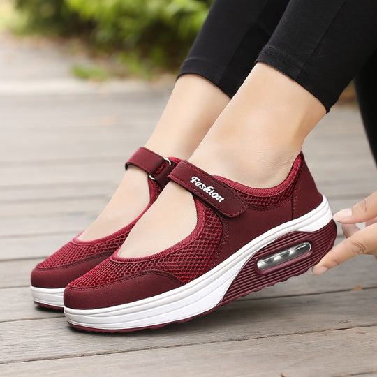 Damen Sportliche Mary-Jane Wedgesneaker mit Luftpolster und atmungsaktivem Mesh Shop Nory