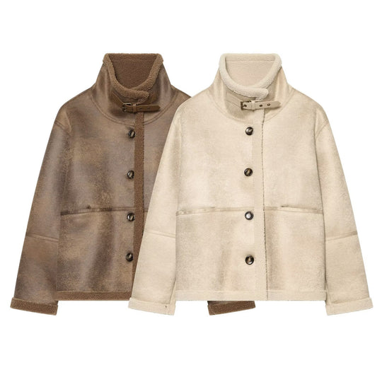 Damen Kurzjacke in Lammfelloptik mit Stehkragen, Knopf- und Schnallenverschluss Shop Nory