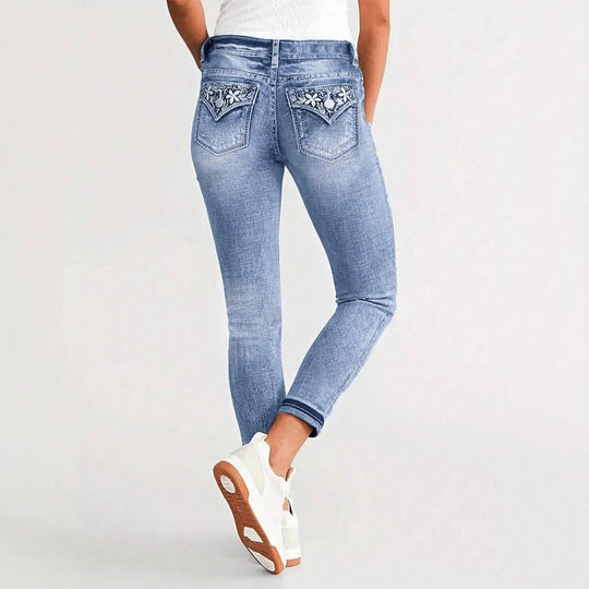 Damen Knöchellange Slim-Fit Stretch-Jeans mit dezenter Used‑Waschung und Sculpting‑Bund Shop Nory