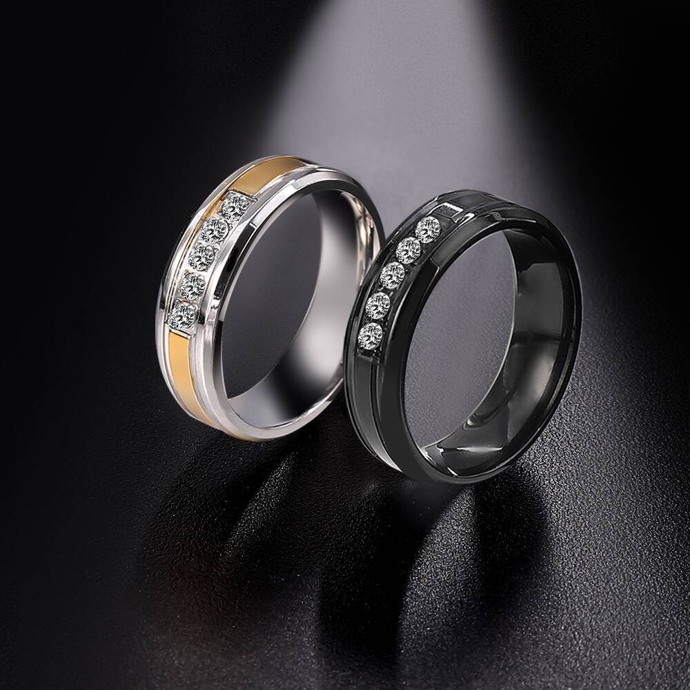 Herren Ring mit stilvollem schwarzem Design und funkelnden Zirkonia Shop Nory
