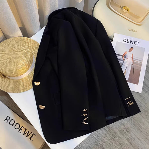 Damen Eleganter Blazer mit goldenen Details Shop Nory