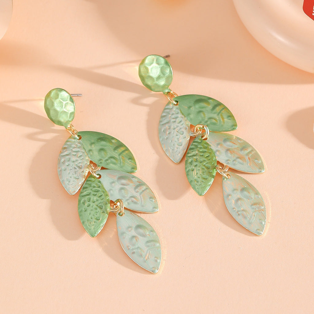 Damen Ohrstecker im floralen Design aus hochwertigem Metall Shop Nory