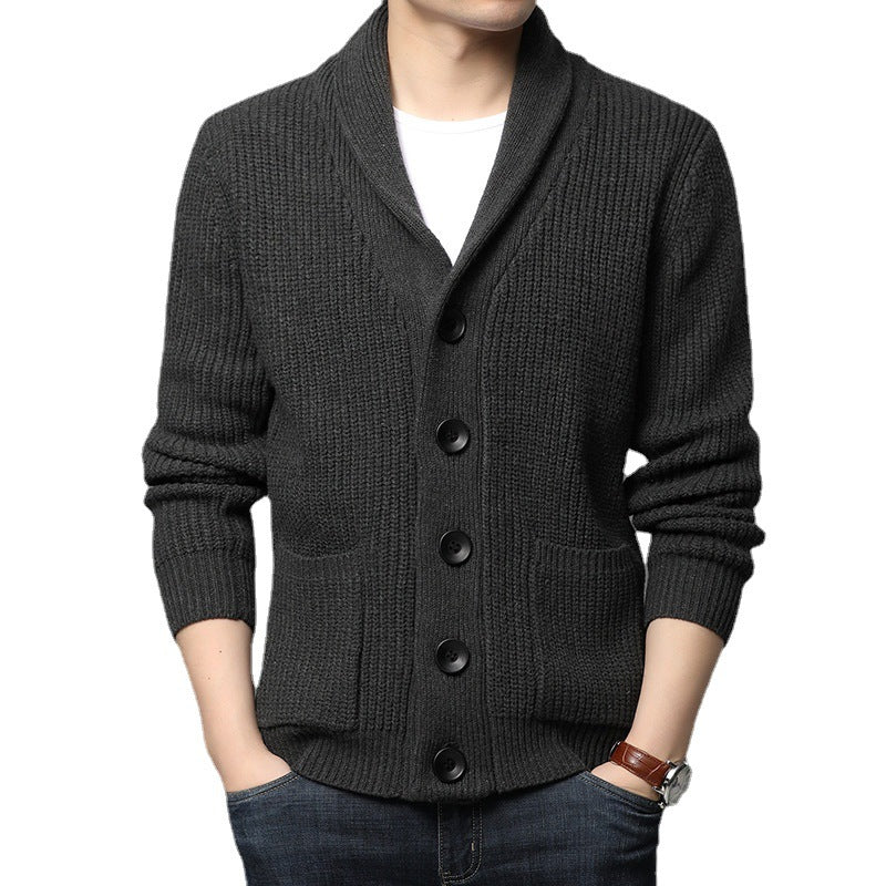 Herren Grobstrick-Cardigan mit Schalkragen, aufgesetzten Taschen und Knopfleiste Shop Nory