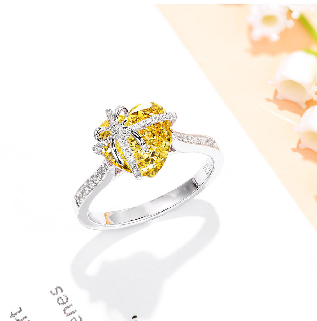 Damen Schmuckring mit funkelndem Herzdesign und elegantem Zirkonia-Besatz Shop Nory