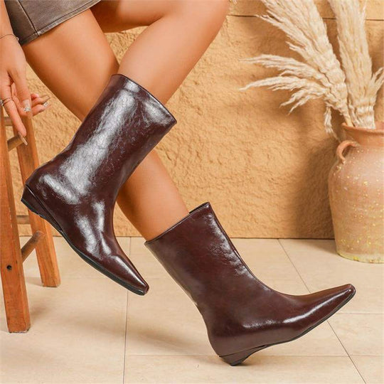 Damen Midi‑Stiefeletten mit spitzer Zehenform, Veloursleder‑Optik und schlankem Keilabsatz Shop Nory