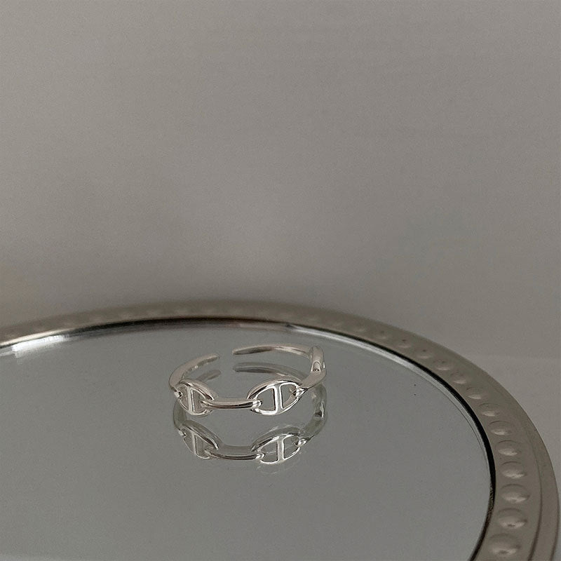Damen stilvoller offener Ring mit dezenter Verknüpfung Shop Nory