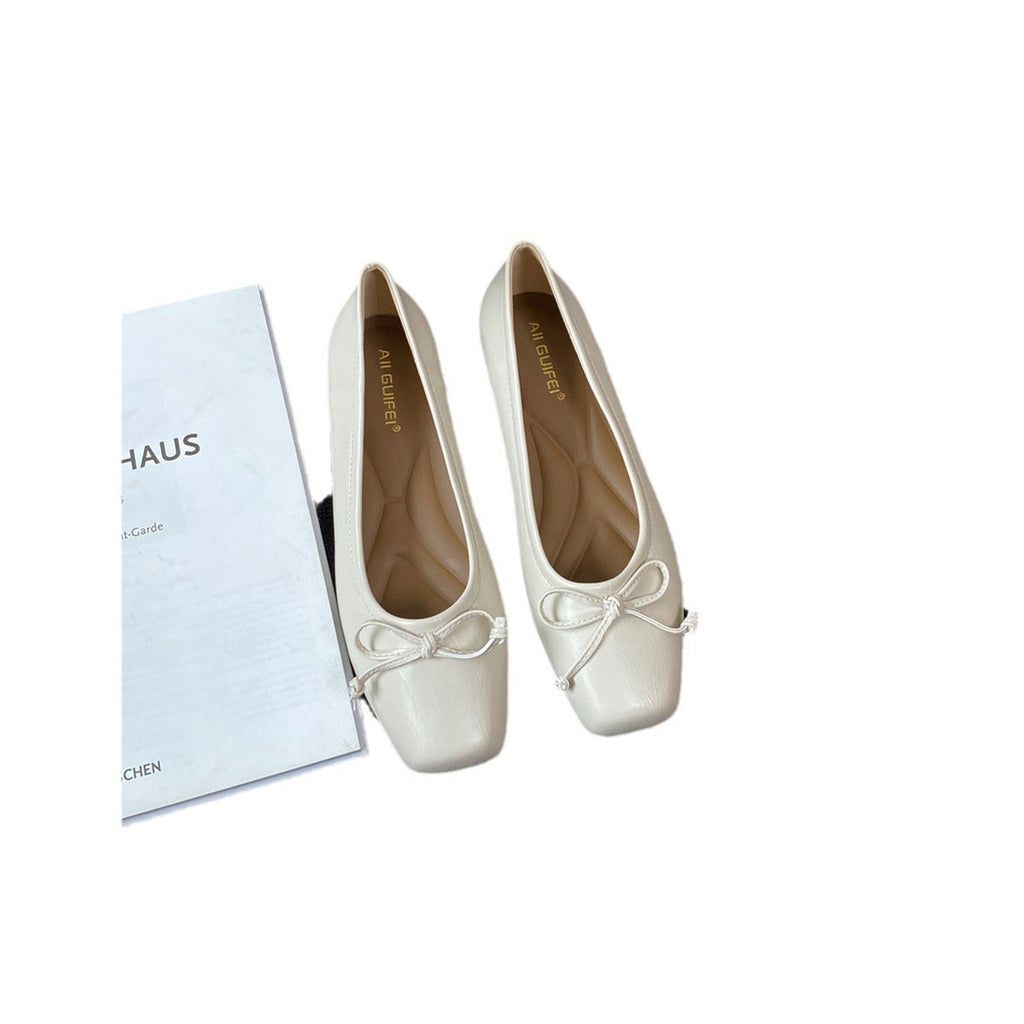 Damen klassisch geschnittene Ballerinas mit zierlichem Schleifenakzent und komfortabler Fußbettung