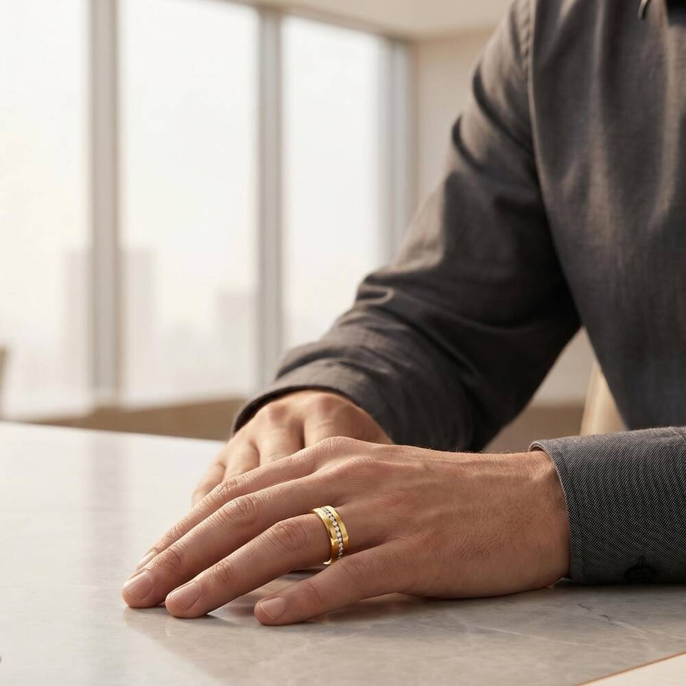 Damen eleganter Ring mit funkelnden Zirkonia-Steinen und glänzender Oberfläche Shop Nory