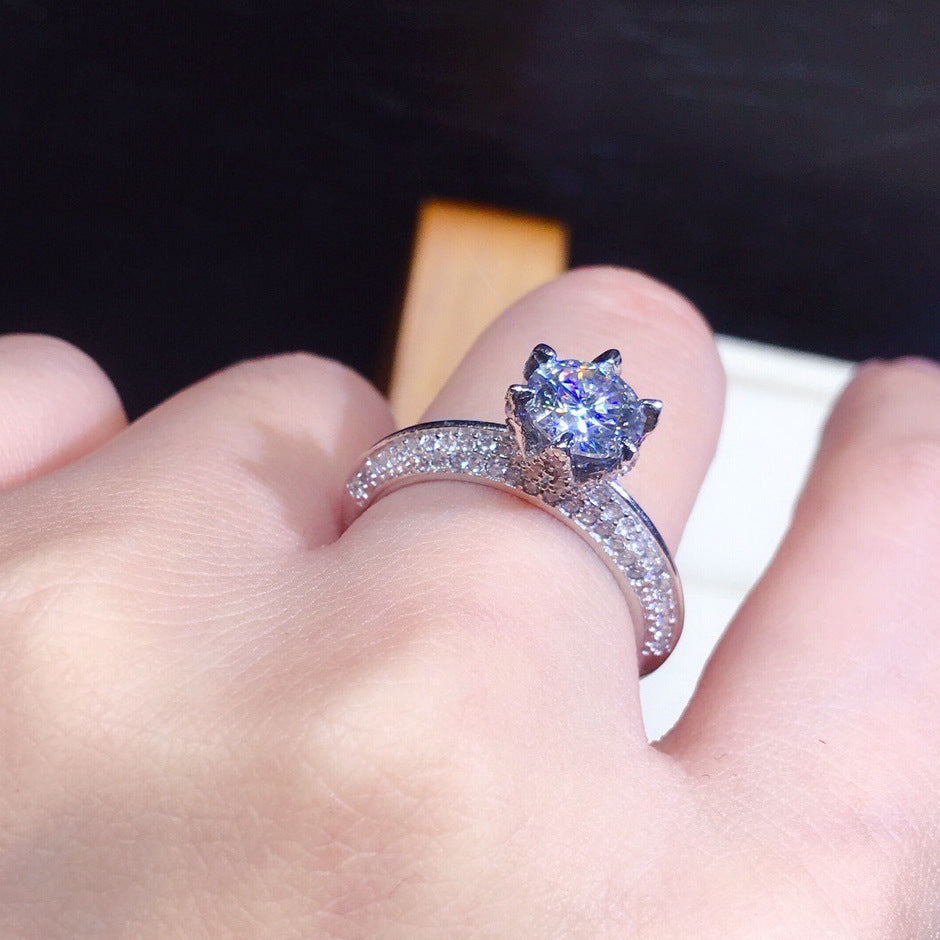 Damen eleganter und auffälliger Ring mit funkelndem Zirkonia Shop Nory