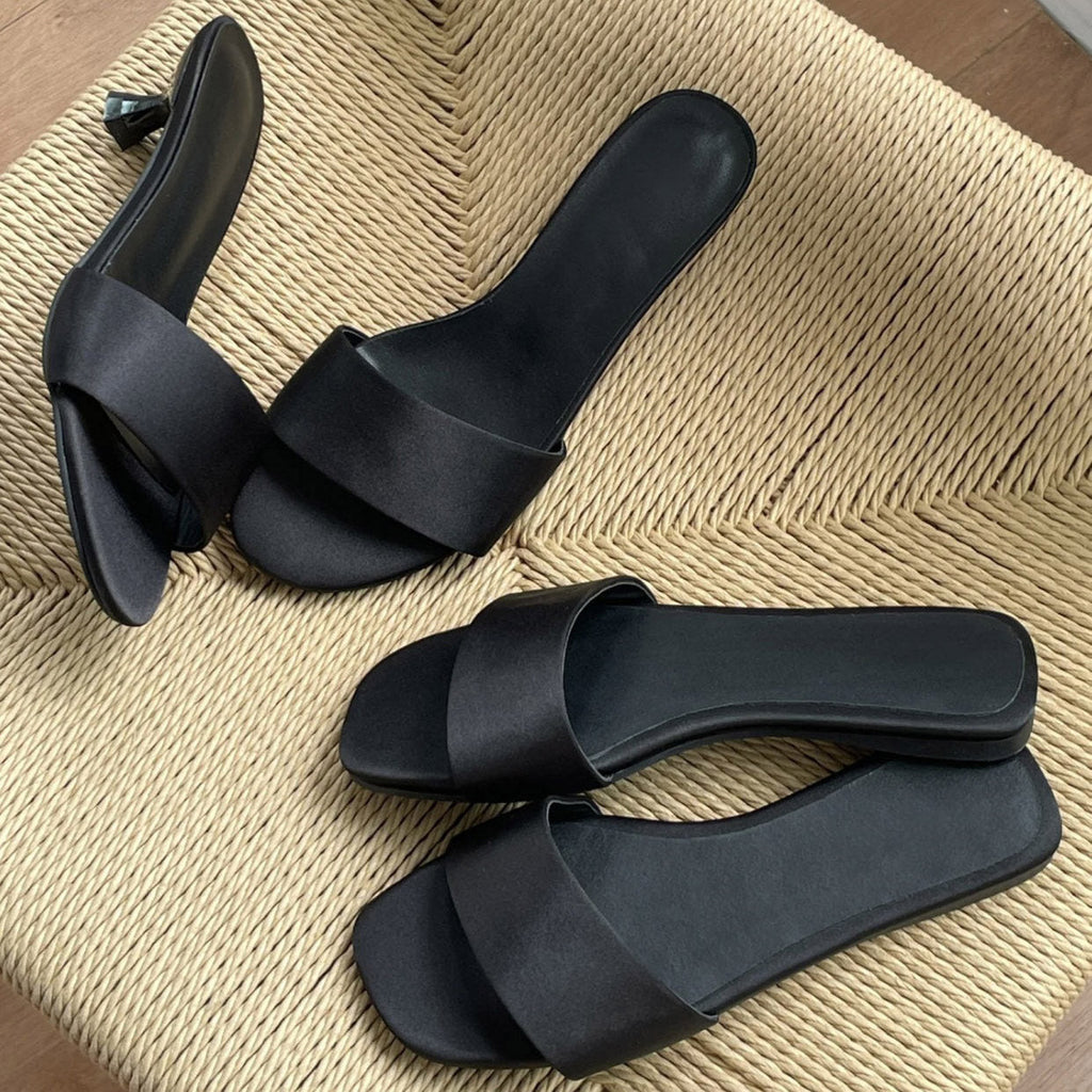 Damen elegante Flache Sandalen mit modischem Riemendesign Shopnory