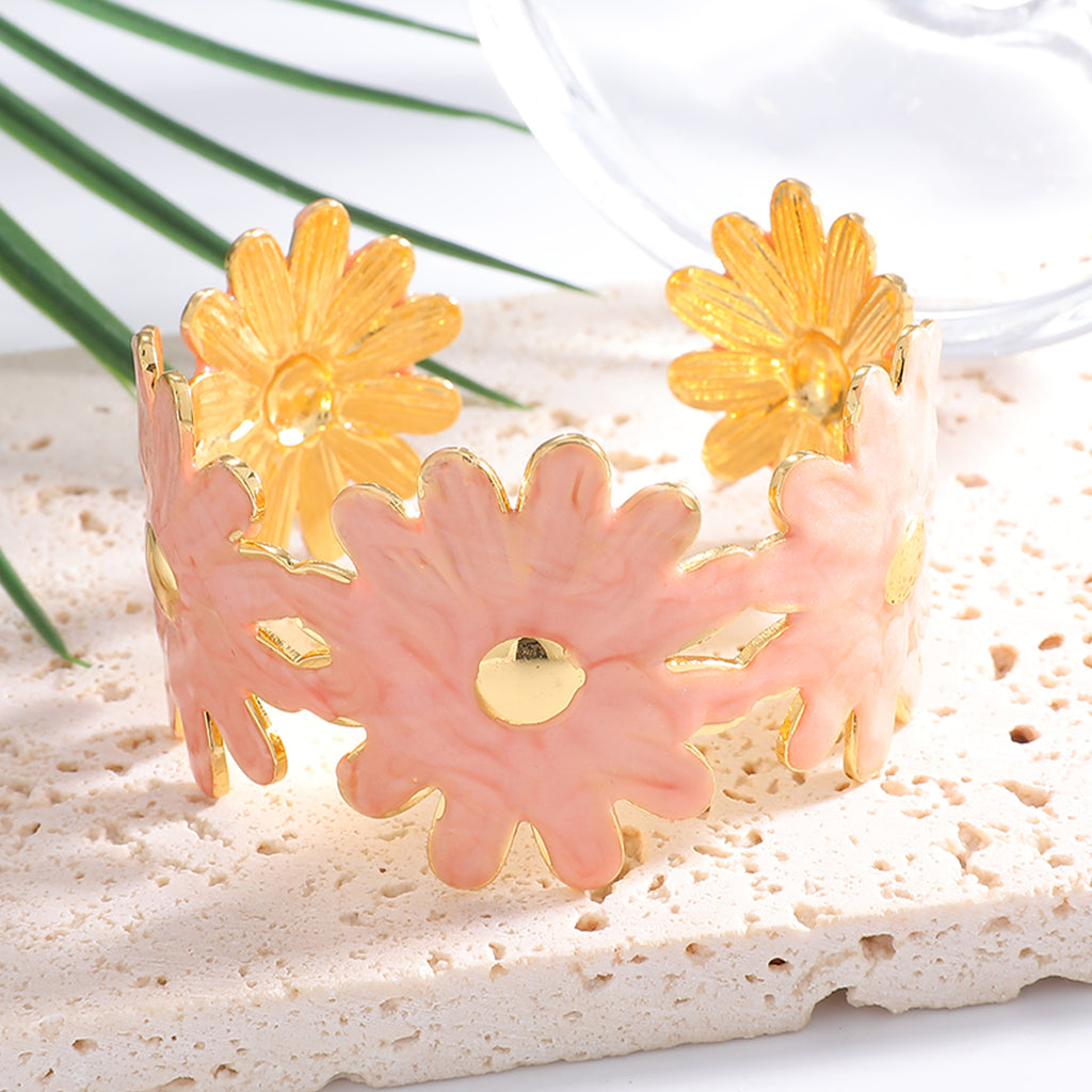 Damen Blumenarmband mit goldenen Akzenten Shop Nory
