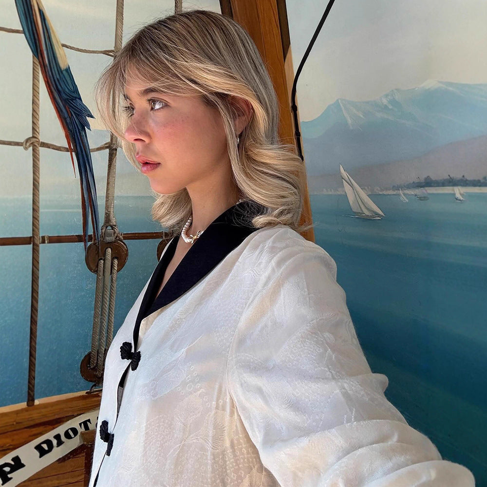 Damen Taillierte Jacquard-Jacke mit Kontrastkragen und Knotenverschlüssen Shop Nory