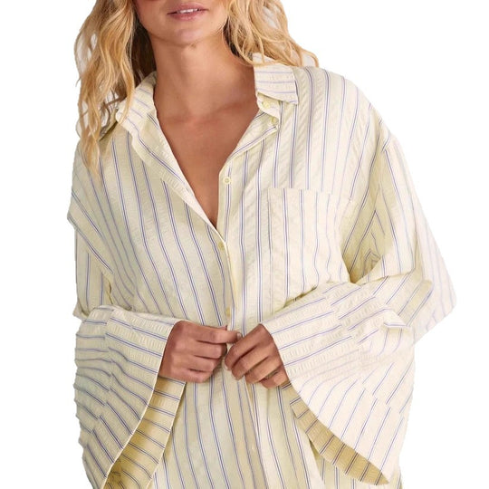Damen Oversize-Hemdbluse mit weitem Glockenärmel und feinem Streifenmuster Shop Nory
