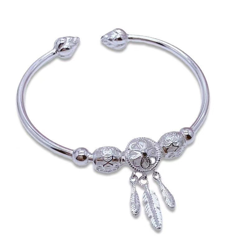 Damenarmband mit kunstvollen Traumfänger-Elementen und filigranem Design Shop Nory