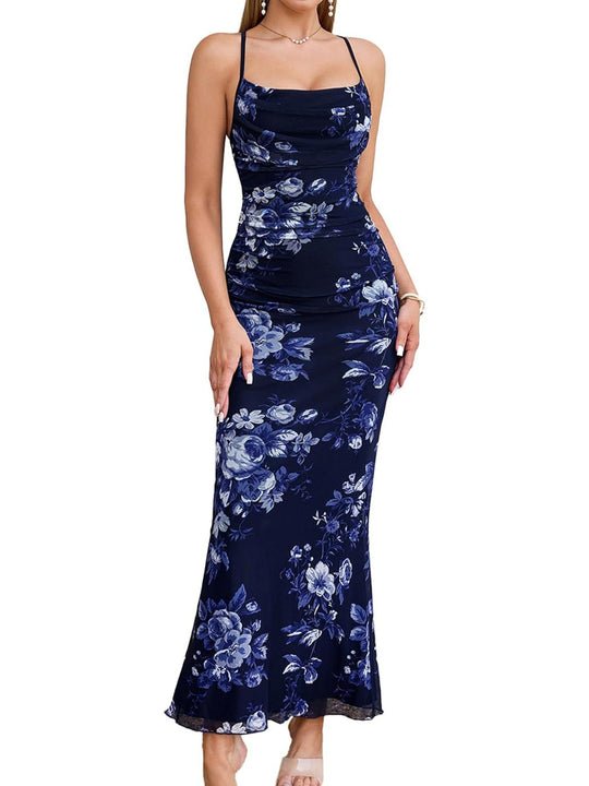 Damen Eingehülltes Abendkleid mit trägerlosem Design und Raffungen Shopnory