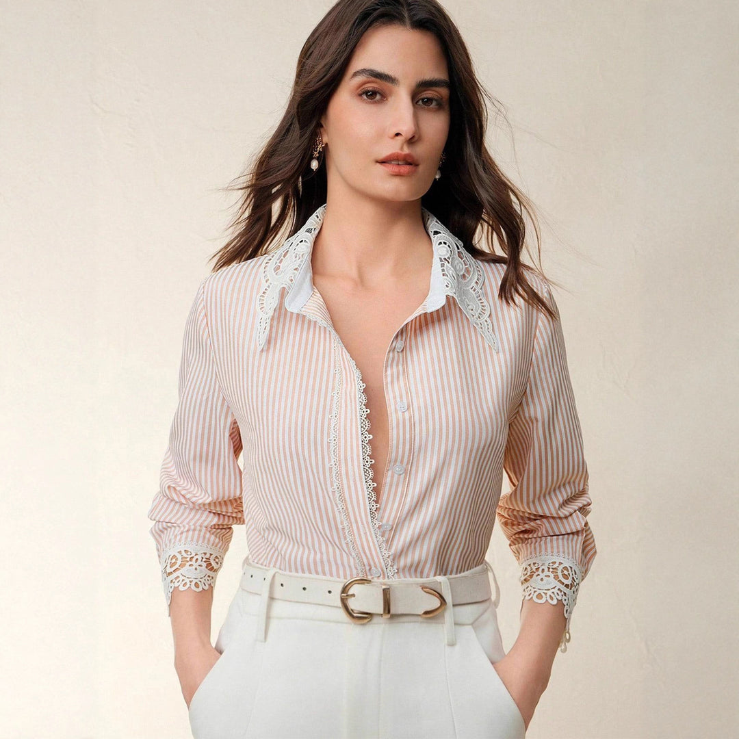 Damen Gestreifte Bluse mit Spitzenkragen und Spitzeneinsätzen Shop Nory