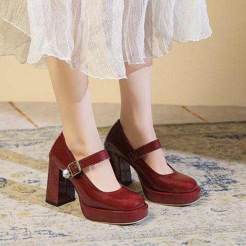 Damen elegante Mary Jane Pumps mit blockiertem Absatz und glänzendem Detail Shopnory