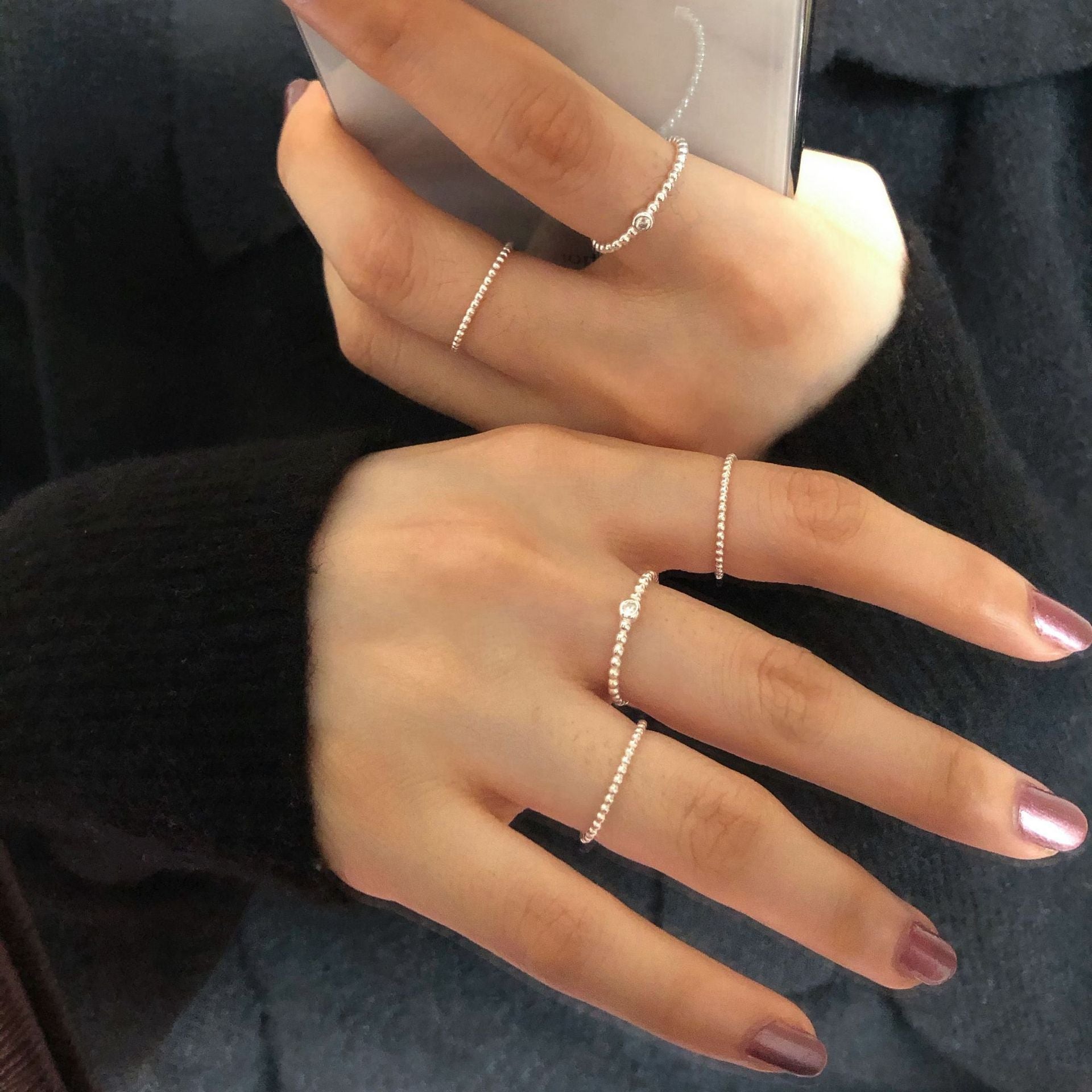 Damen schicker minimalistischer Ring mit zarten Perlenakzenten Shop Nory