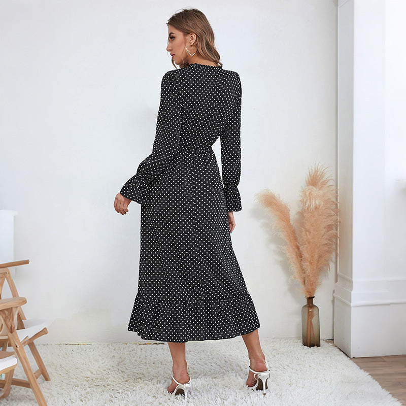 Damen Polka‑Dot Midikleid mit Schlüsselloch‑Detail, Smok‑Taille und Volantsaum Shop Nory