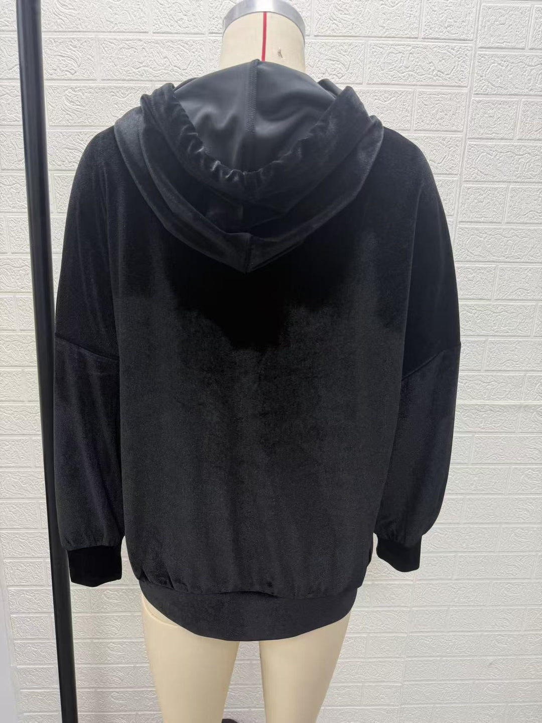 Damen Kuscheliger Samt-Kapuzenpullover im Oversize-Schnitt Shop Nory