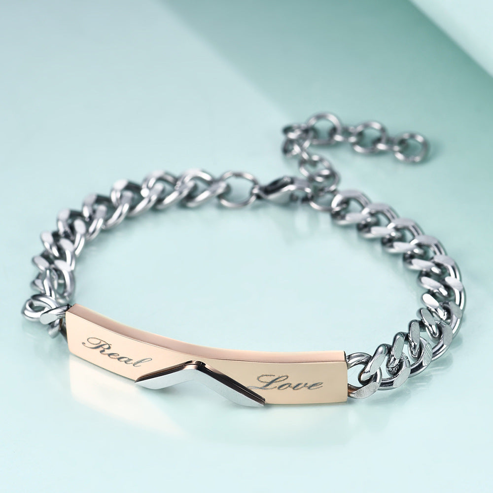 Damen Armband mit gravierbarem Herzanhänger und eleganter Kettenstruktur Shop Nory