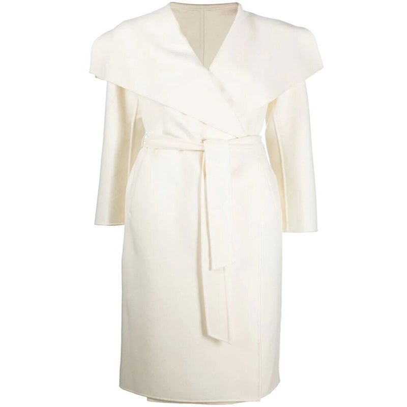 Damen Taillierter Wickelmantel im Kimono‑Look mit weitem Schalkragen und Bindegürtel Shop Nory