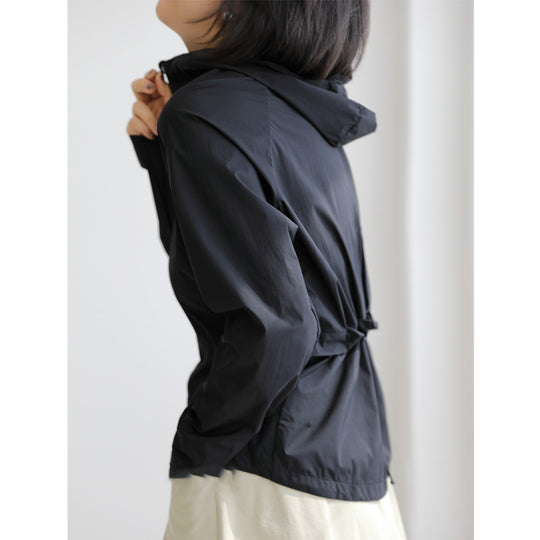 Damen Leichte und atmungsaktive Outdoorjacke Shop Nory